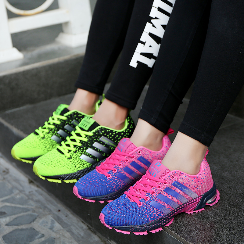 ขายร้อนสีเขียวรองเท้าวิ่ง Unis - Sports Equipment Resale บทวิจารณ์และราคา